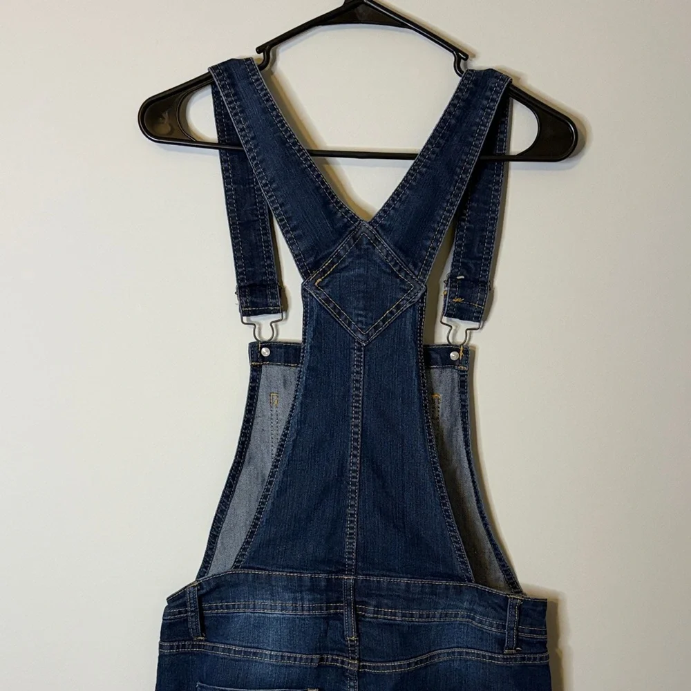 Mudd Dark Blue Denim Overall Shorts Floral Pockets Medium - Picture 7 of 9